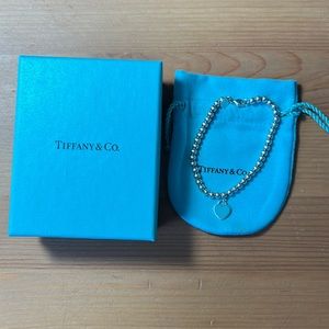 Authentic return to tiffany bracelet (blue heart)